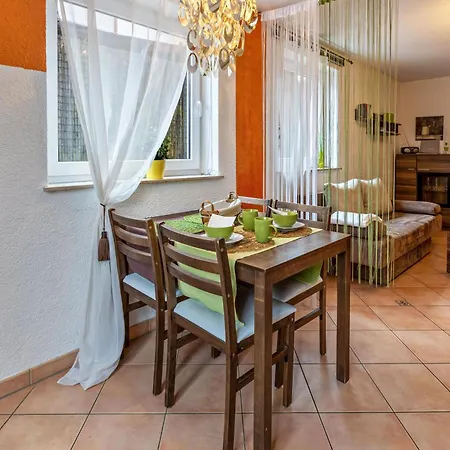 Im Holzhaus Apartman *